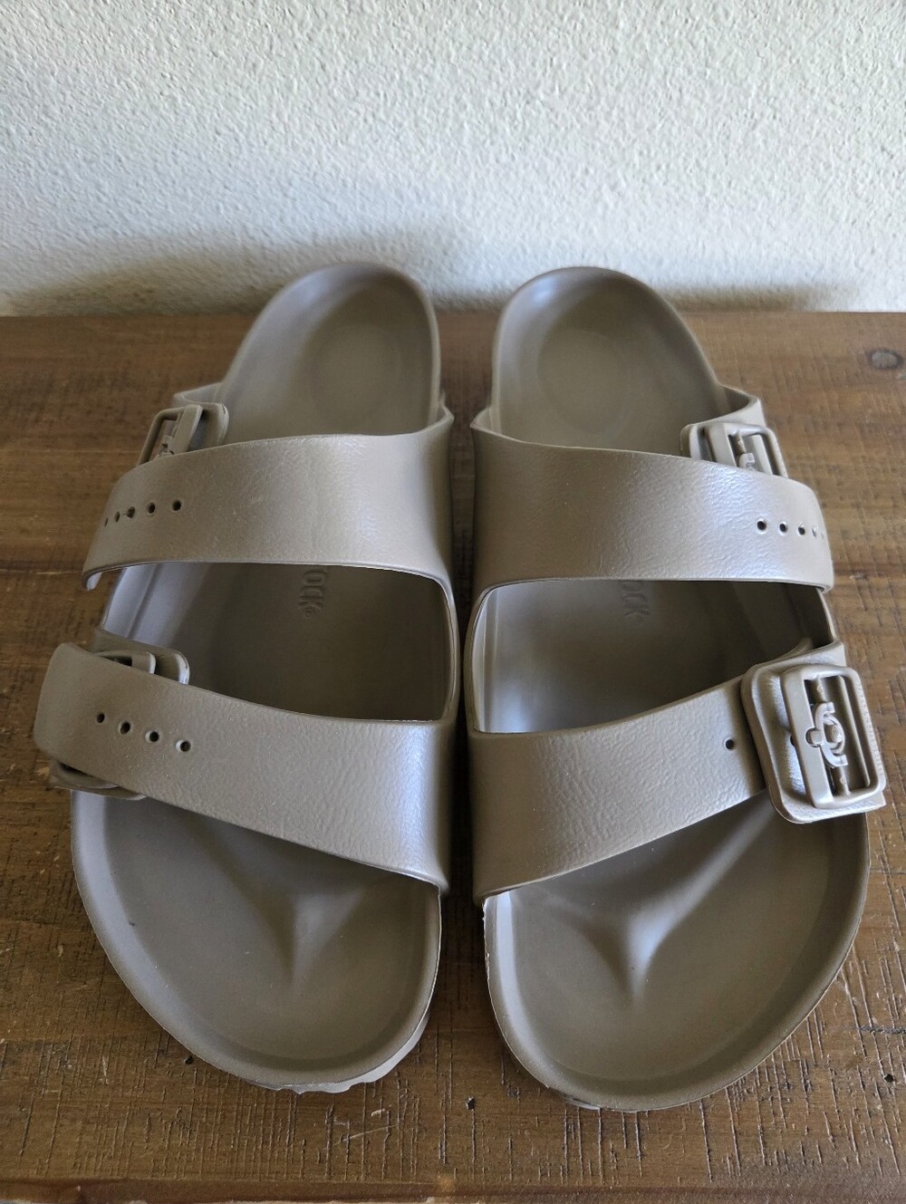 Birkenstock Arizona Essentials Eva Mens Size EU 43/ US Size 10 NWT Gray Taupe - Picture 2 of 8